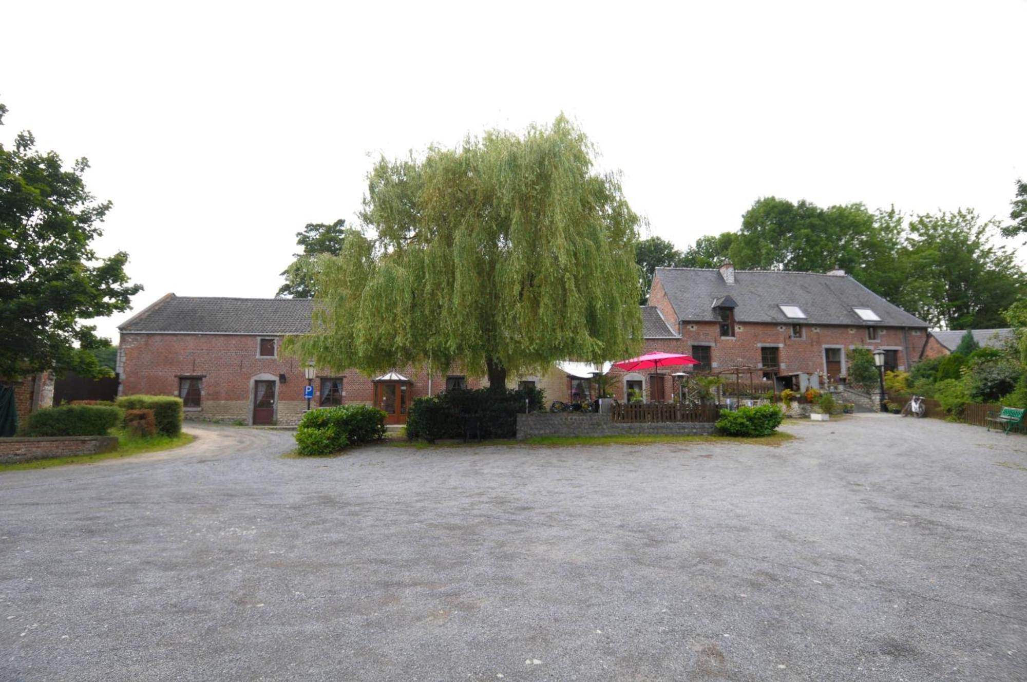Hotel Restaurant La Ferme De Grambais Nivelles Ngoại thất bức ảnh