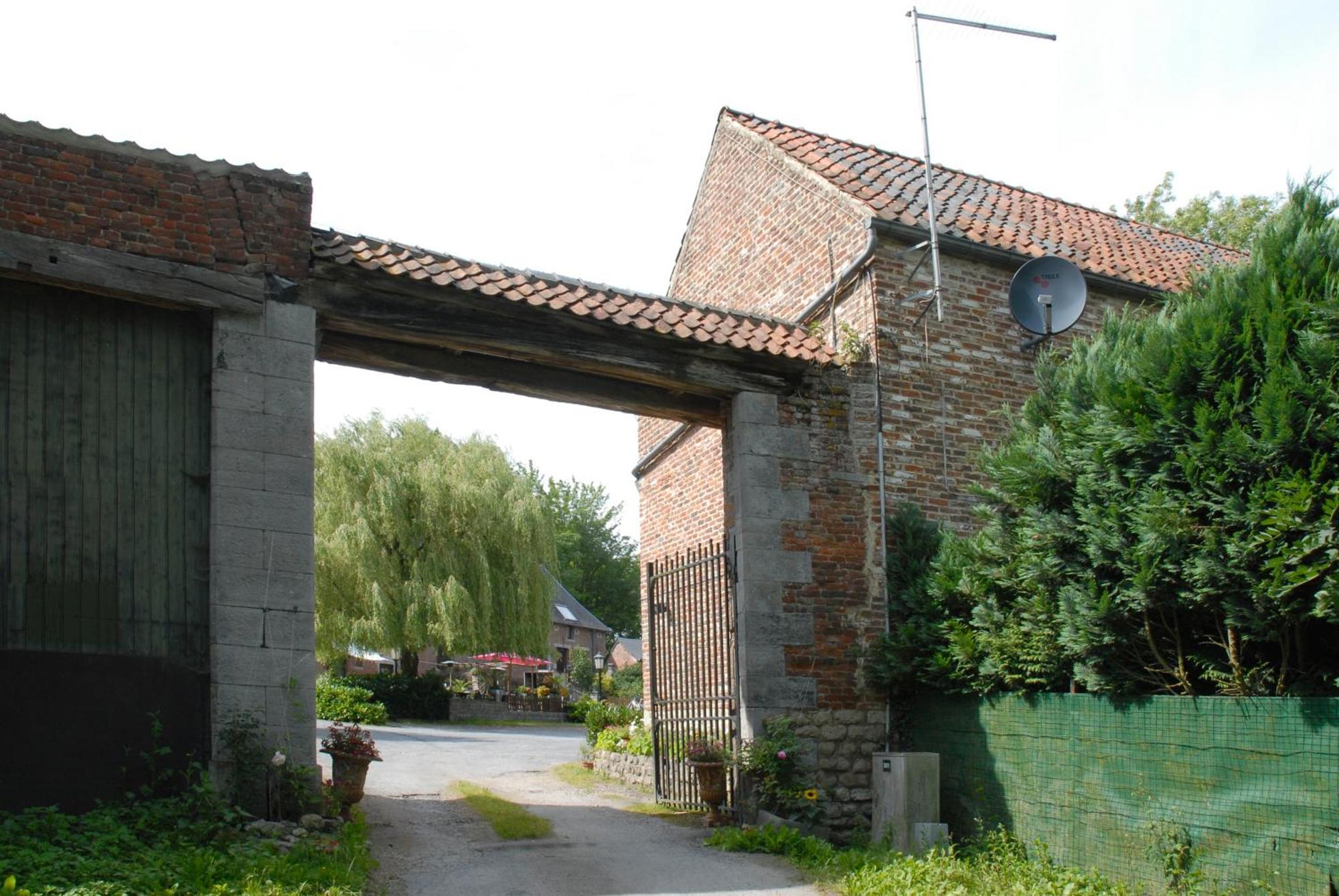 Hotel Restaurant La Ferme De Grambais Nivelles Ngoại thất bức ảnh